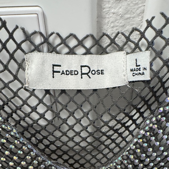 Sparkly Chic Gray Mesh Tank Top - Picture 3 of 3